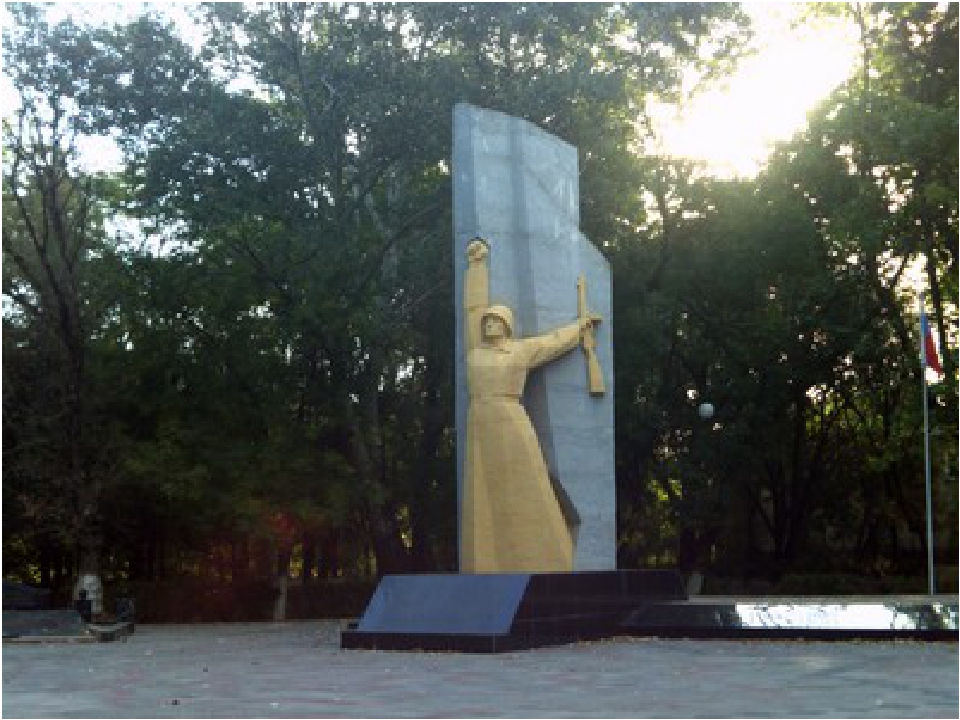 Мемориал в Советском.