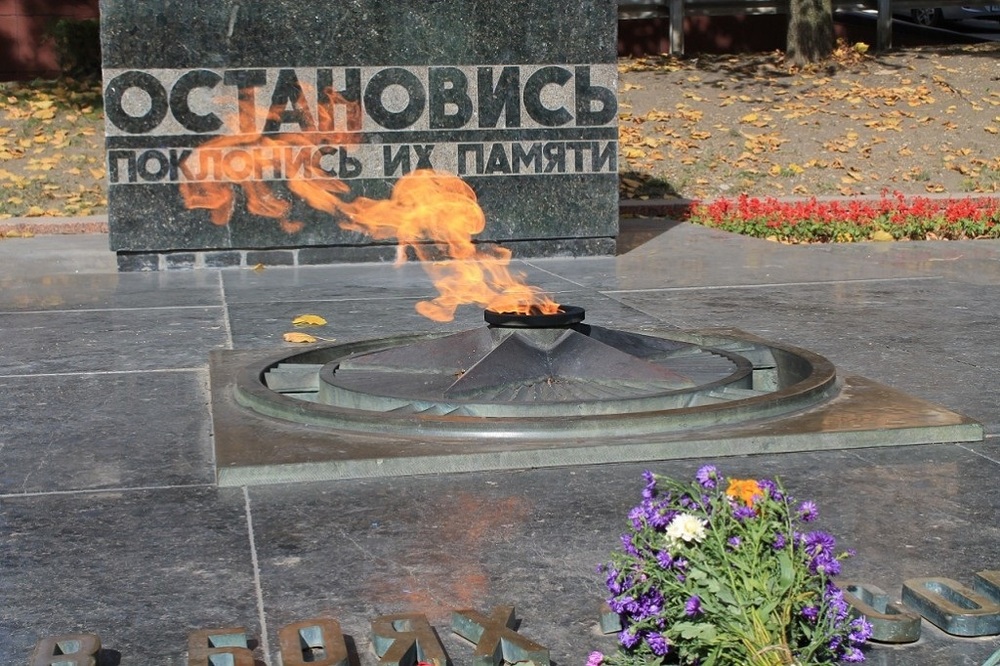 Вечный огонь в Пятигорске.